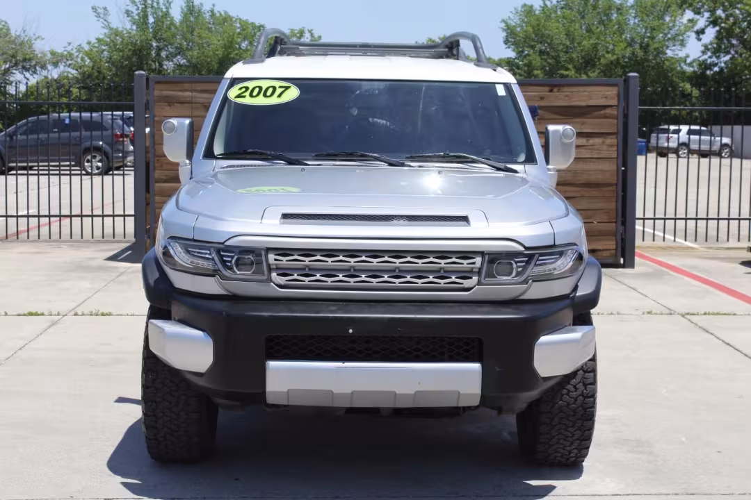 2007 Toyota FJ Cruiser - JTEBU11F070009051 - Image #1